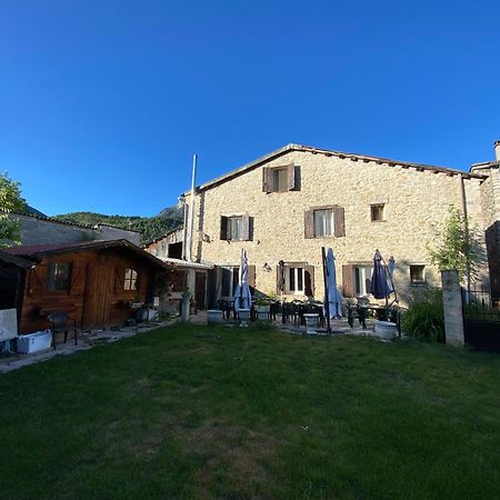Auberge Lou Jas Soleilhas Eksteriør billede