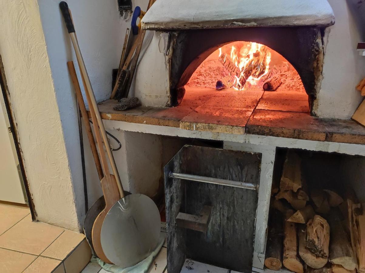 Auberge Lou Jas Soleilhas Eksteriør billede
