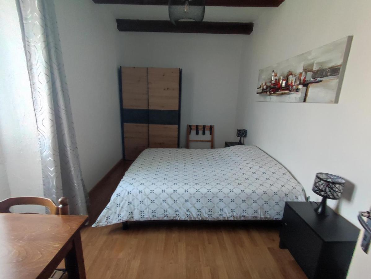 Auberge Lou Jas Soleilhas Eksteriør billede