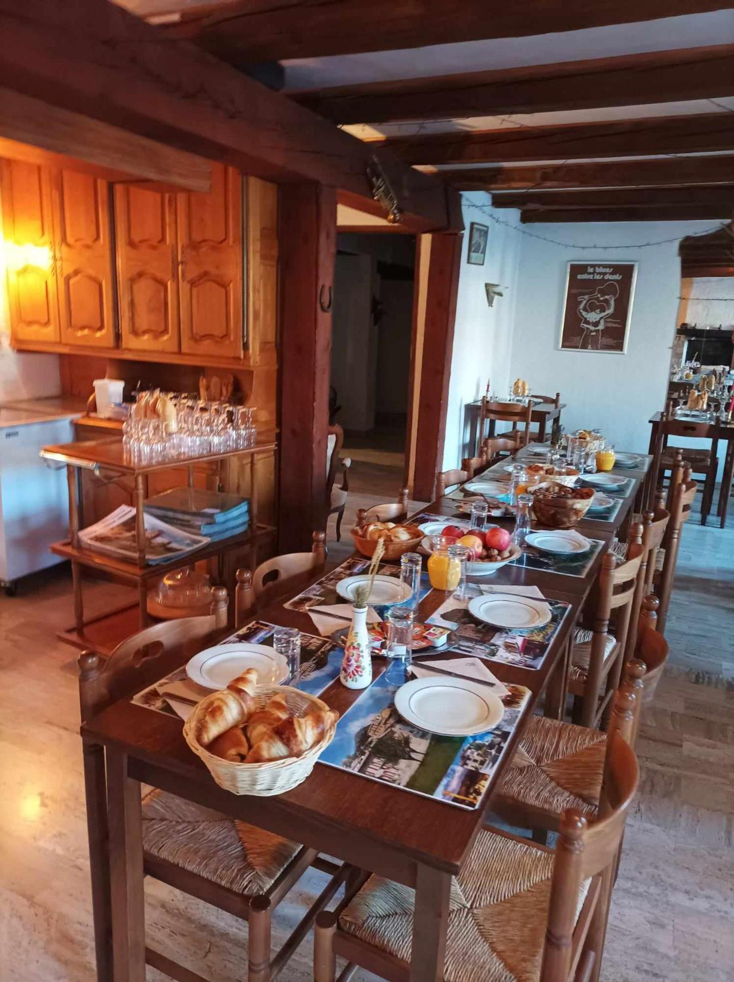 Auberge Lou Jas Soleilhas Eksteriør billede